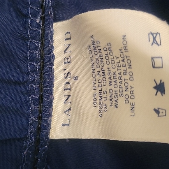 Land’s End Swim Womens MINI Swim skirt. Navy (deep sea) size 6 regular. - Picture 5 of 5